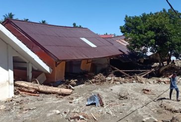 Diterjang Banjir Bandang, Siswa Desa Batu Merah di Liburkan